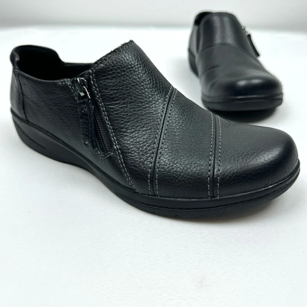 Clarks Cora Giny Textured Leather Cushioned Loafer